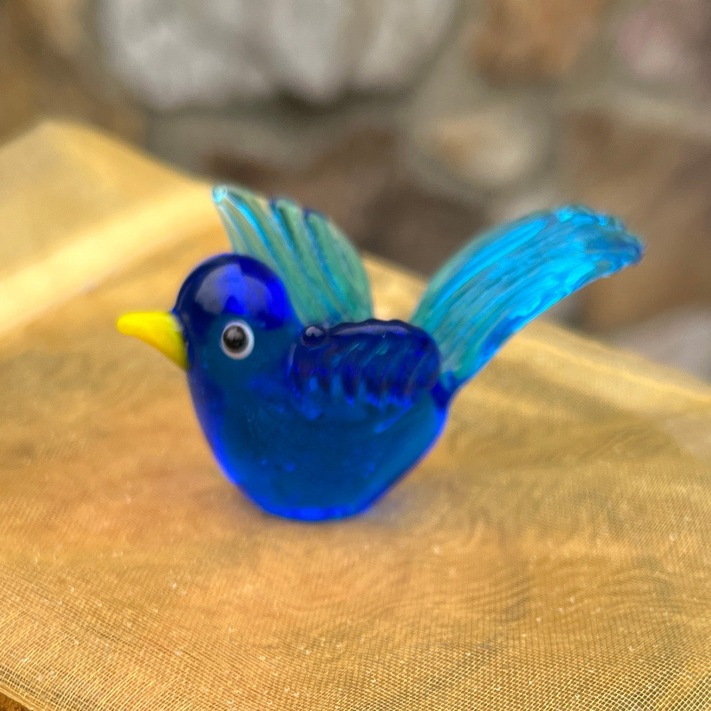 Glass Figurine Sitter Collectible - BLUE BIRD