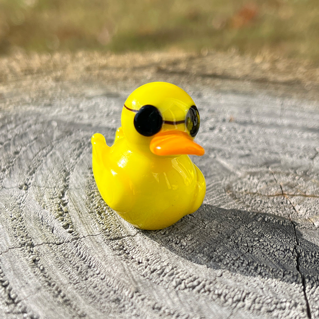 Glass Figurine Sitter Collectible - DUCK