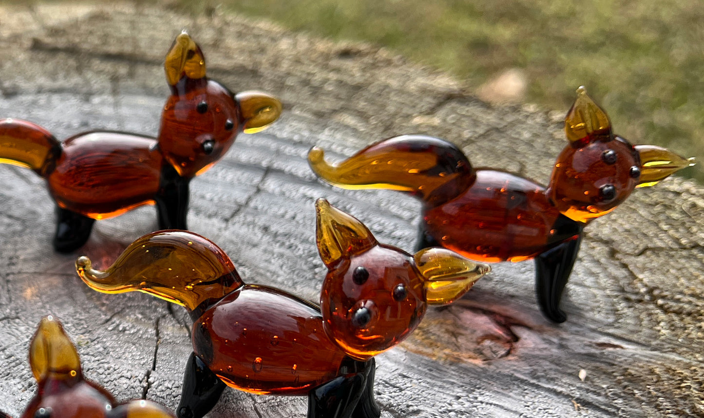 Glass Figurine Sitter Collectible - FOX