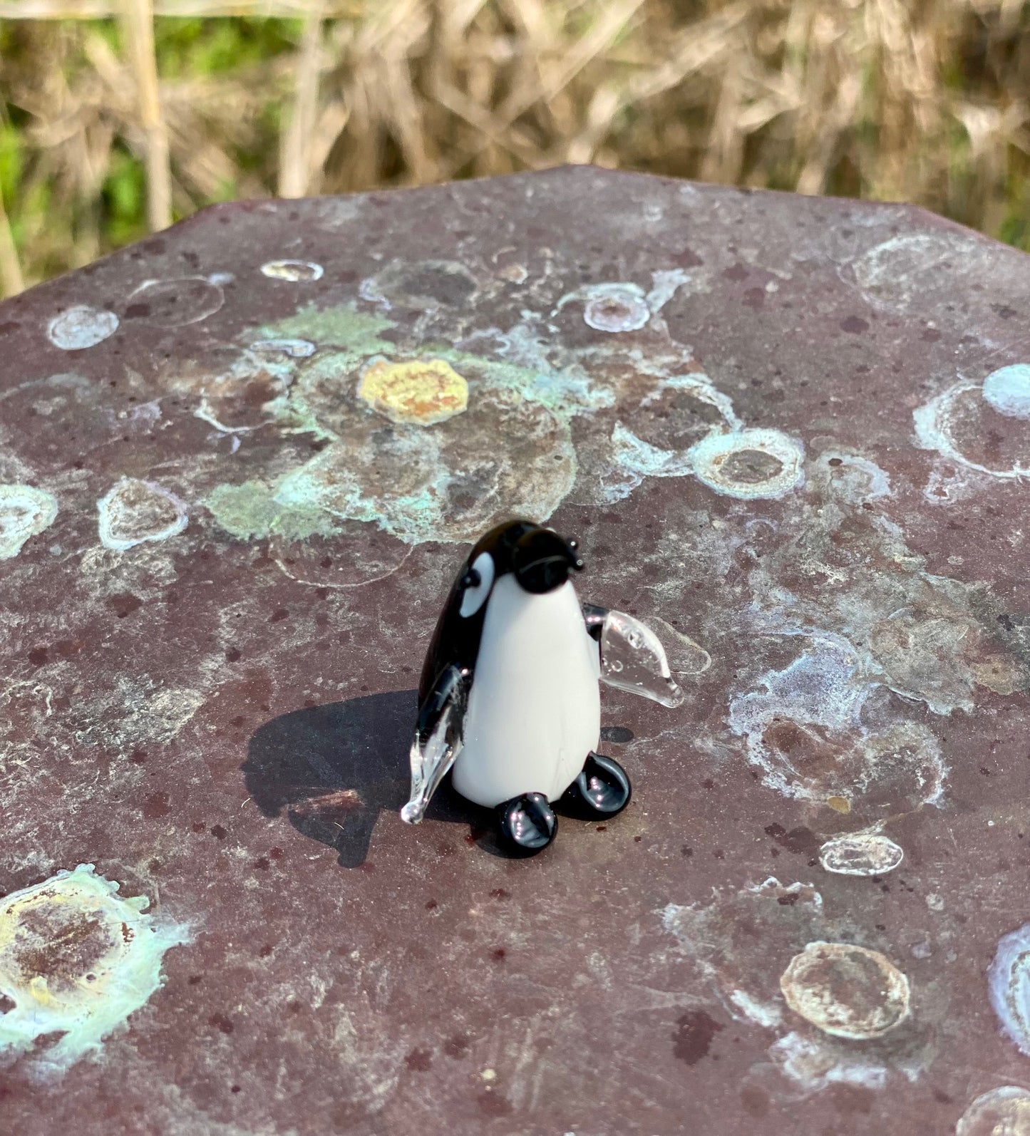 Glass Figurine Sitter Collectible - PENGUIN